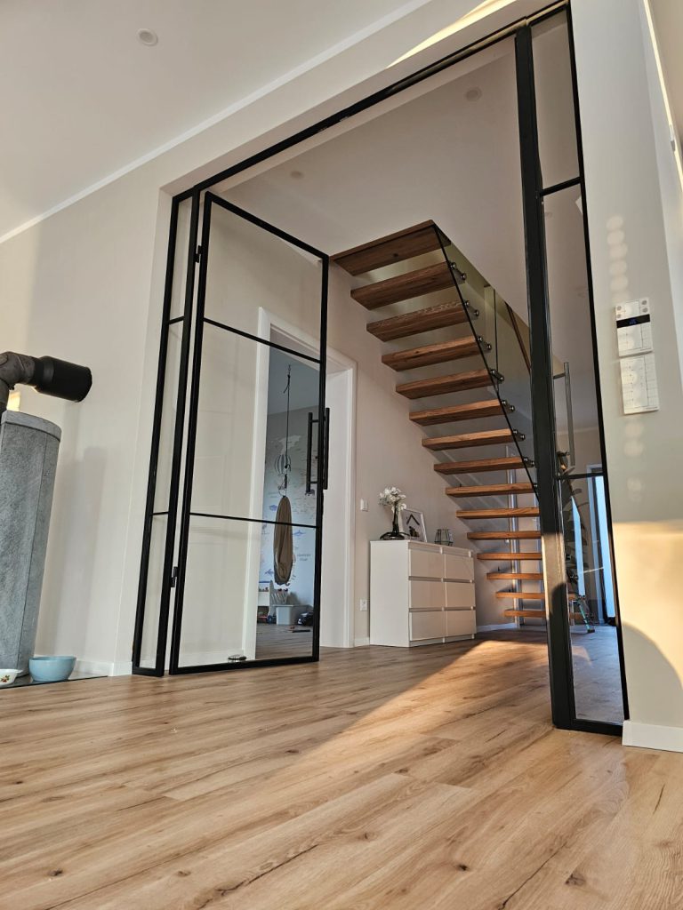 L-7 Lofttür, Zweiflügelige